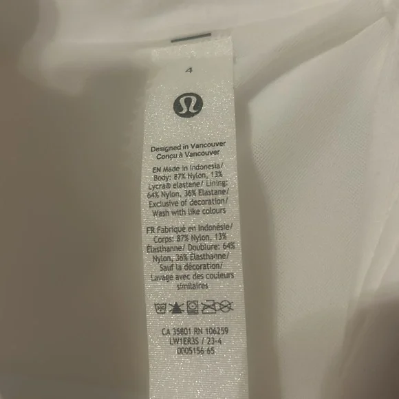 RARE Lululemon Define Dress….PERFECT condition!! - Picture 3 of 5
